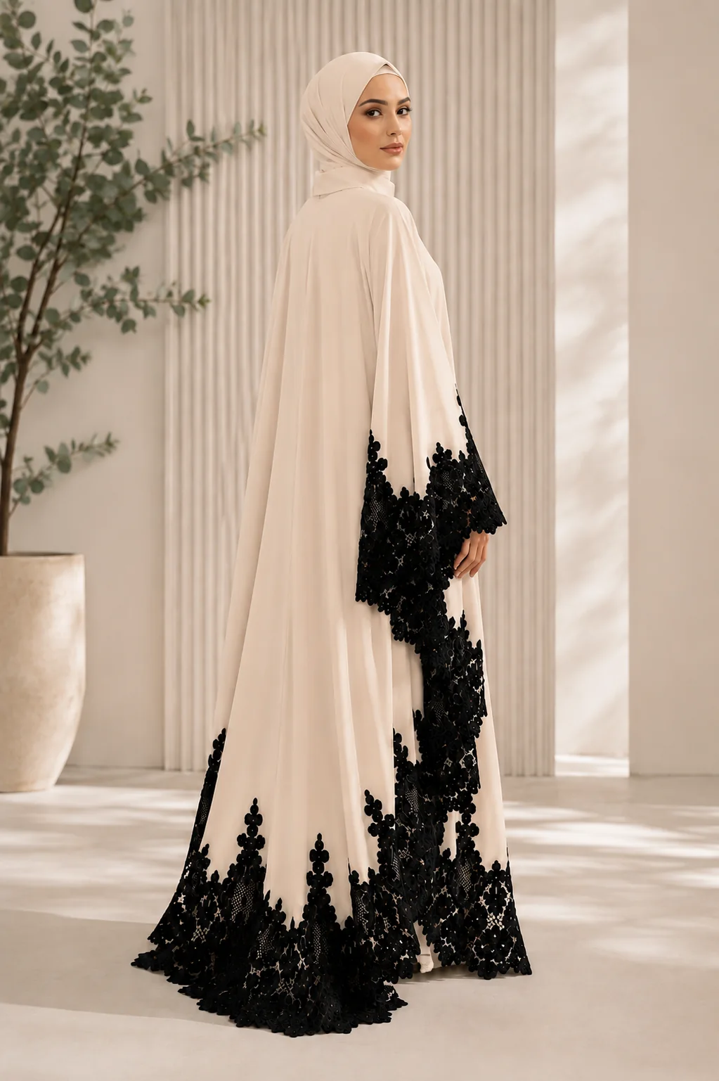 RAYAH | راية half-turn view